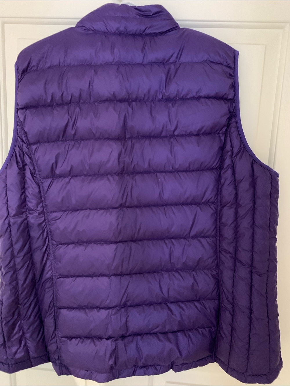 Heatkeep Packable Vest - Picture 2 of 4